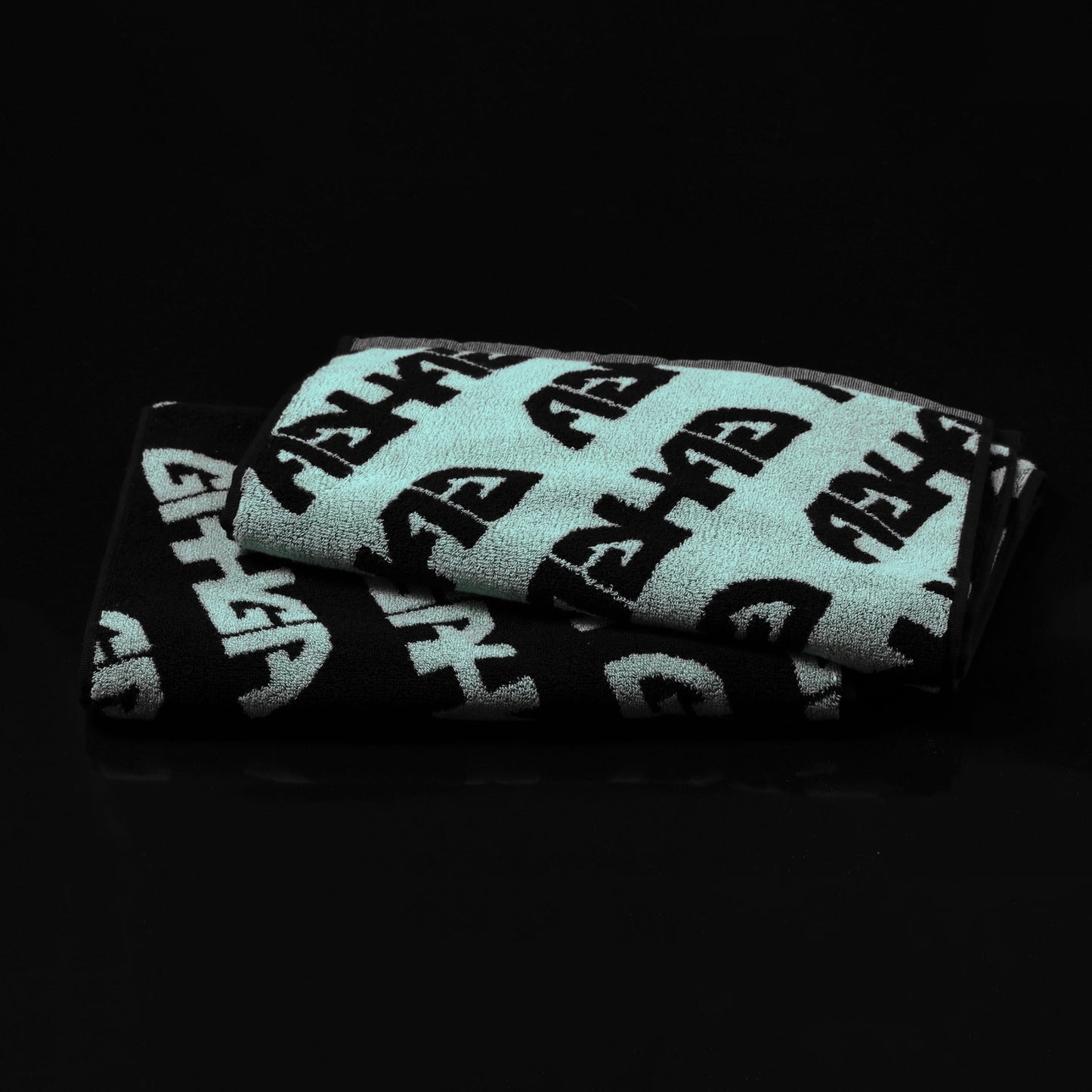 【GAHGAタオル】GAHGA BLUE ×BLACK