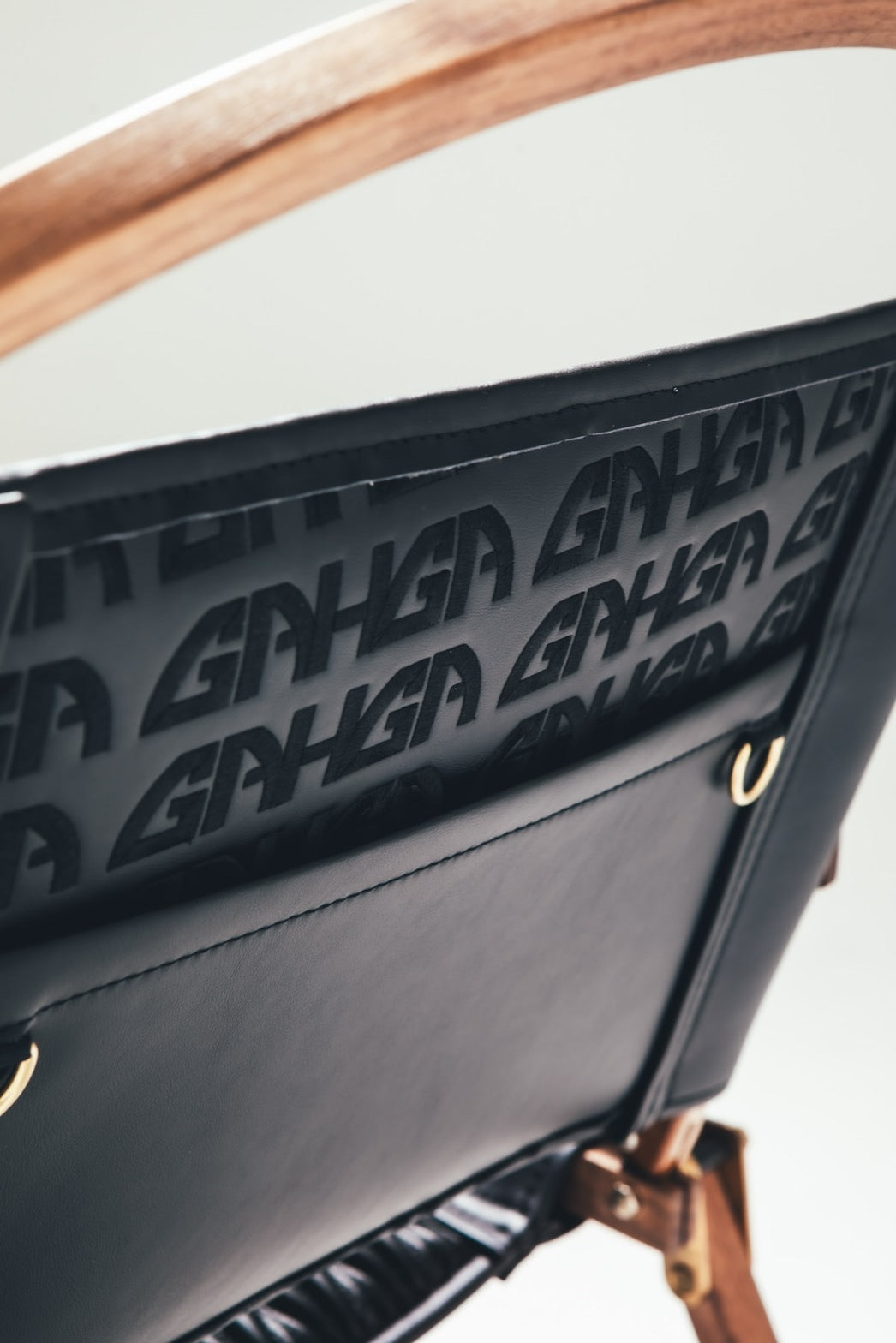 カーミットチェアレザー